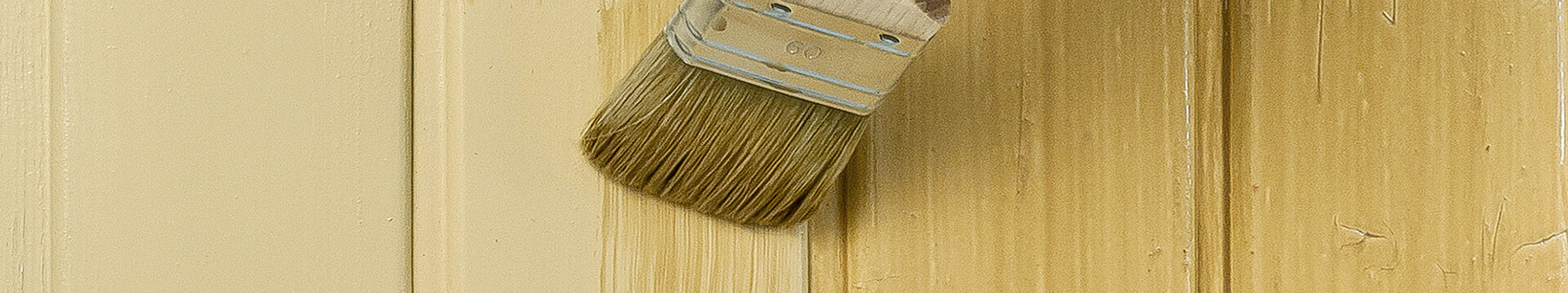 Maseriertechnik: Der Problemlöser bei dunklen oder verwitterten Holzflächen