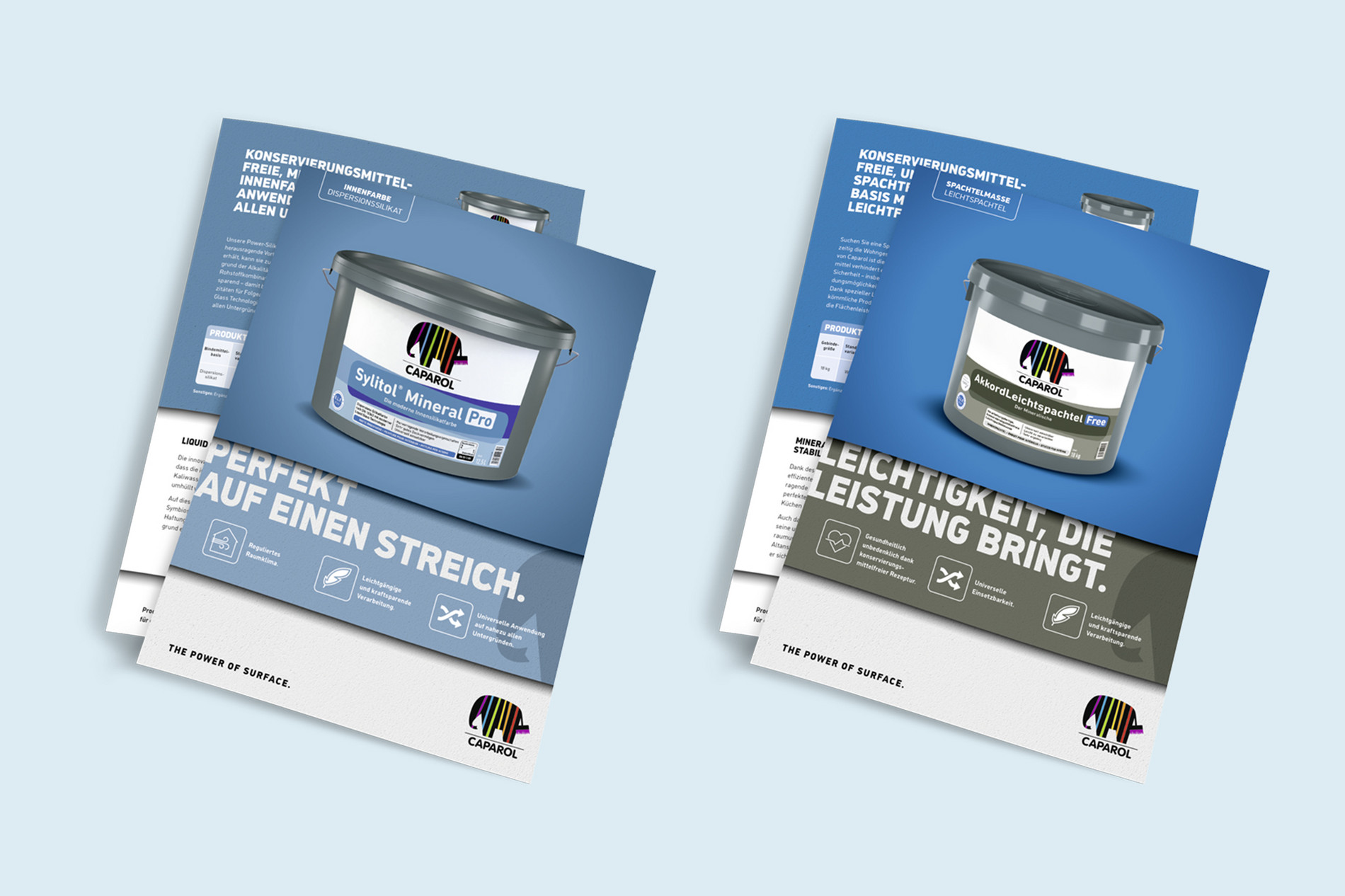 Vier zugeklappte Sedcard-Magazine zu Sylitol® Mineral Pro und AkkordLeichtspachtel Free auf hellblauem Hintergrund.