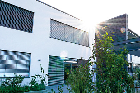 Anschlüsse an Fenster und Türen