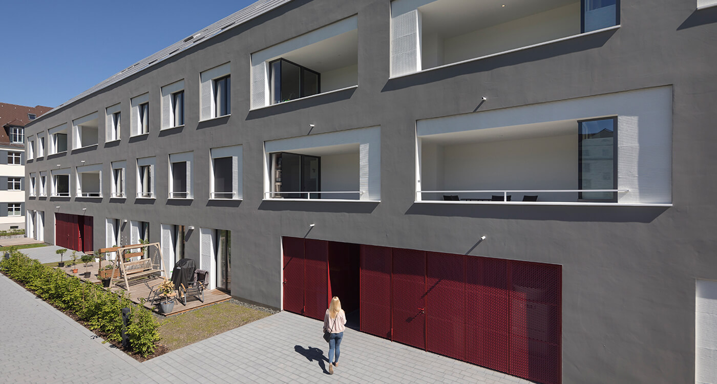Residential building in Ludwigshafen: Combi facade Capatect ArmaReno 700 and Creative Technique Filigrano